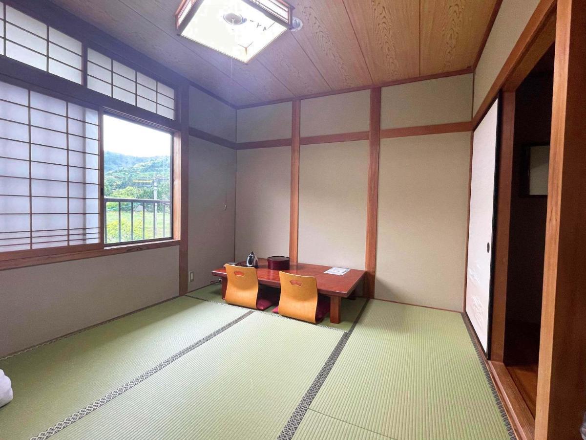 Guest House Nakamura Ama Exterior foto